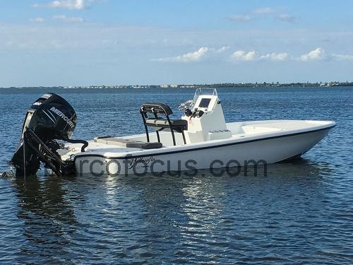 Yellowfin 21 Bay avaliação e ficha técnica